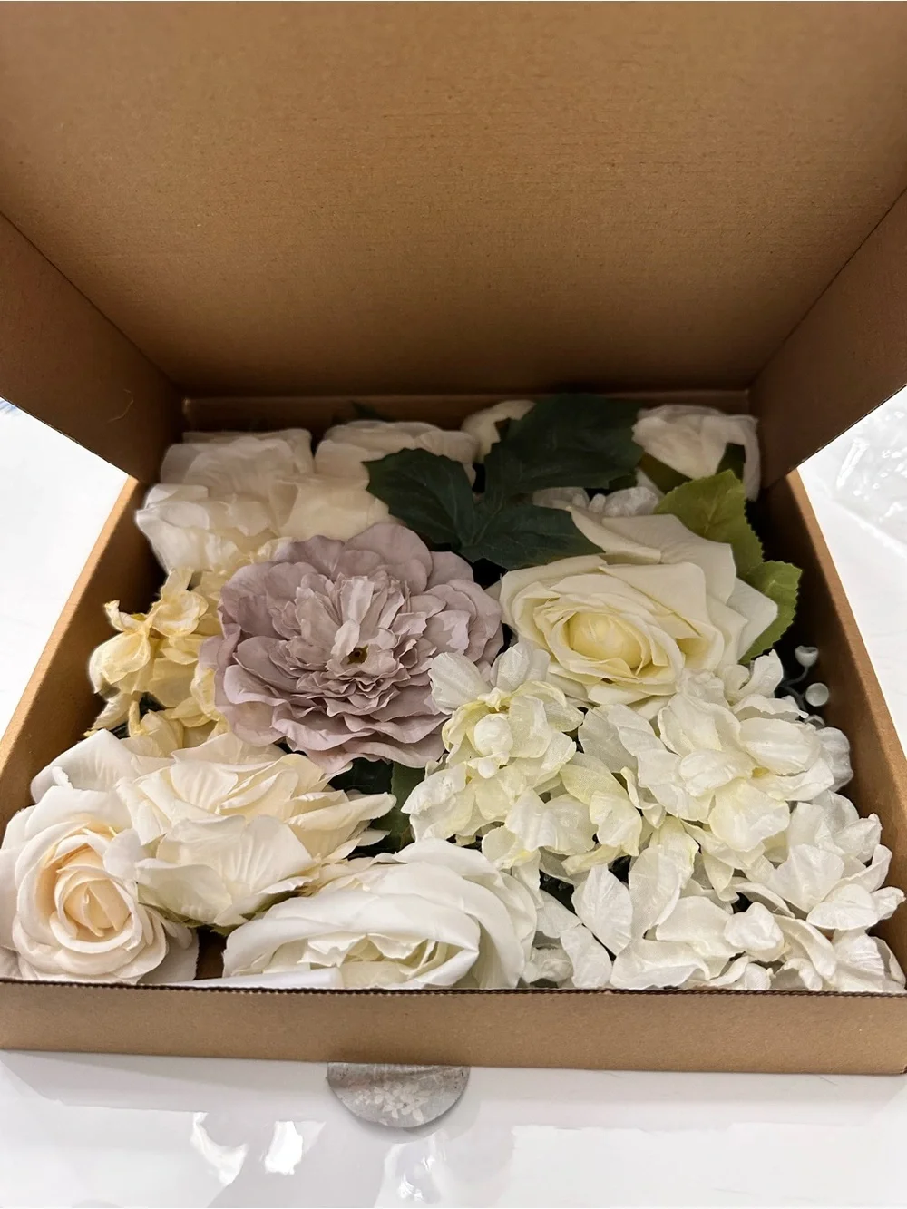 Artificial Floral Arrangement Mix – Cream and Dusty Lavender Flowers